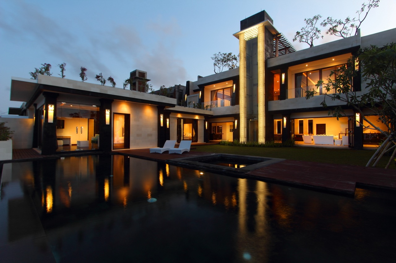 Puncak Asmara